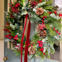 Load image into Gallery viewer, Very Berry Wreath - Large - Field & Rose