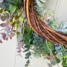 Load image into Gallery viewer, Pink Hydrangea Wreath