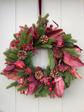 Load image into Gallery viewer, Christmas Magnolia Wreath