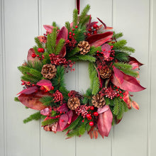 Load image into Gallery viewer, Christmas Magnolia Wreath