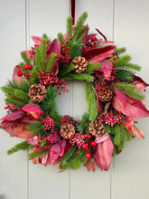 Load image into Gallery viewer, Christmas Magnolia Wreath