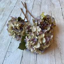 Load image into Gallery viewer, Lilac Hydrangea Stem - 46cm