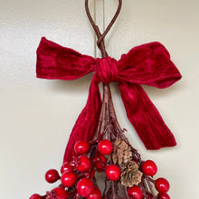 Load image into Gallery viewer, Christmas Berry Swag
