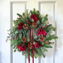 Load image into Gallery viewer, Mini Christmas Hydrangea Wreath
