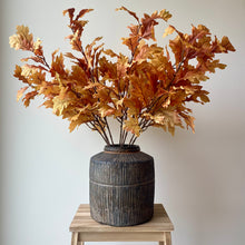 Load image into Gallery viewer, Autumn Oak Leaf Spray
