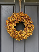 Load image into Gallery viewer, Golden Gypsophila Wreath - Field &amp; Rose
