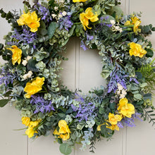Load image into Gallery viewer, Daffodil Wreath
