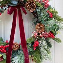 Load image into Gallery viewer, Very Berry Wreath - Medium - Field &amp; Rose
