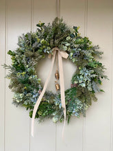 Load image into Gallery viewer, Christmas Bells Wreath - Large - Field &amp; Rose
