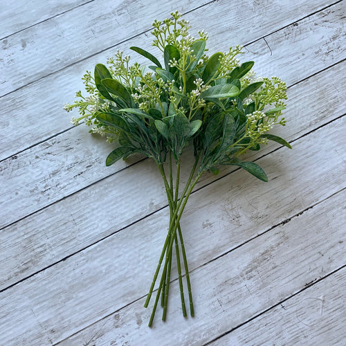 White Seeded Foliage Bunch - Field & Rose