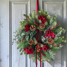 Load image into Gallery viewer, Mini Christmas Hydrangea Wreath
