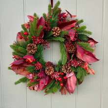 Load image into Gallery viewer, Christmas Magnolia Wreath
