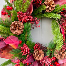 Load image into Gallery viewer, Christmas Magnolia Wreath
