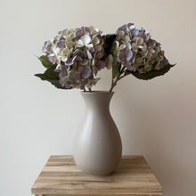 Load image into Gallery viewer, Lilac Hydrangea Stem - 46cm
