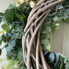 Load image into Gallery viewer, Tulip Wreath
