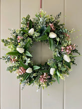 Load image into Gallery viewer, Tulip Wreath
