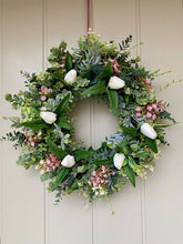 Load image into Gallery viewer, Tulip Wreath
